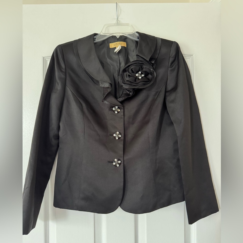 Kasper Black Satin Blazer Women’s 8 Jeweled Rhinestone & Floral Appliqué